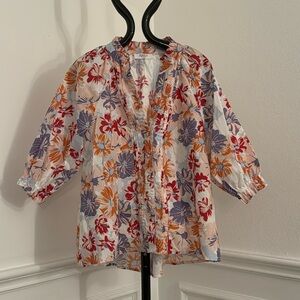 Avara V Neck Floral Half Sleeve Sz M B23